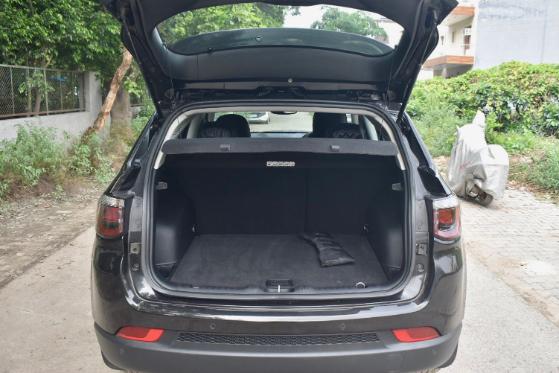 JEEP COMPASS SPORT+ MT 2019