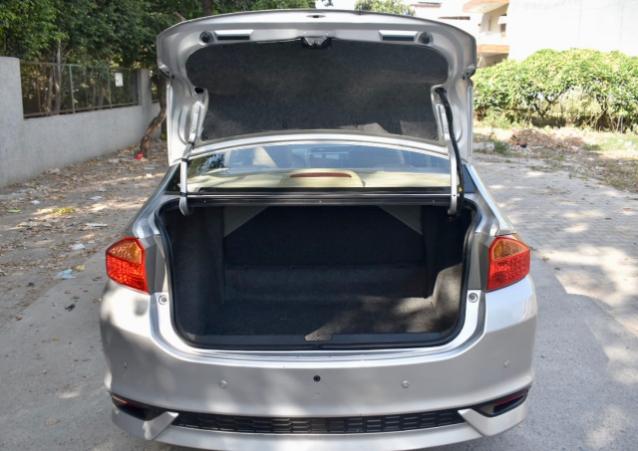 HONDA CITY 1.5 VX CVT 2017
