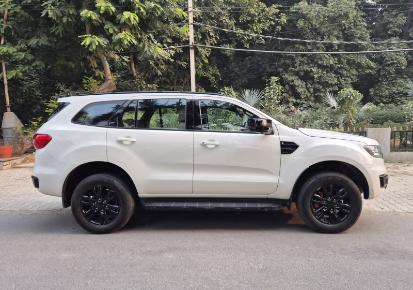 ENDEAVOUR 3.2L TITANIUM AT 2017-18