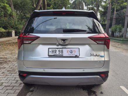 XUV 700 AXT DSL AT 2022