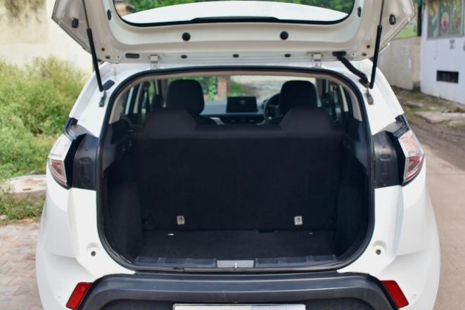 TATA NEXON 1.2 XMA RTN AT BS4 2019-20