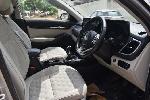 KIA SELTOS G 1.5 MT HTX 2020
