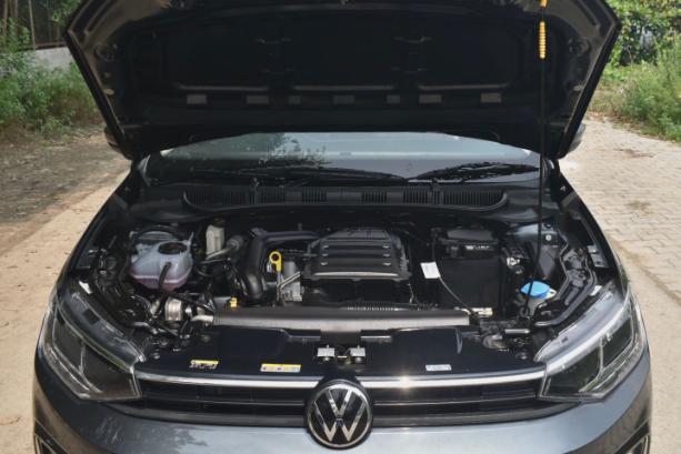 VIRTUS 1.0 TSI HIGHLINE AT 2024