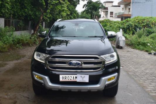 ENDEAVOUR 3.2 TITANIUM 4WD AT 2017