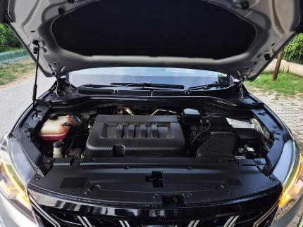 XUV 700 AXT DSL AT 2022