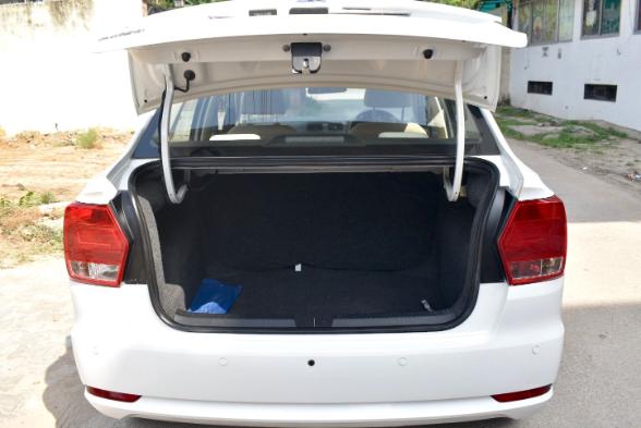 AMEO 1.2 COMFORTLINE MT 2016