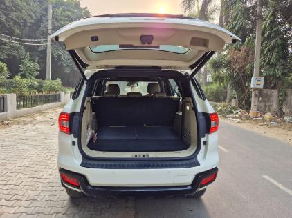 ENDEAVOUR 3.2L TITANIUM AT 2017-18