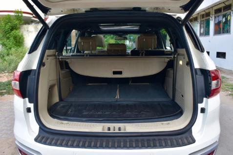 ENDEAVOUR  3.2 4WD TITANIUM+ AT 2016