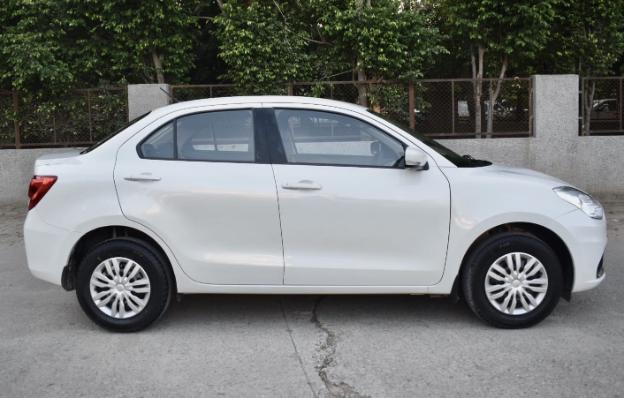 SWIFT DZIRE VXI AT 2022
