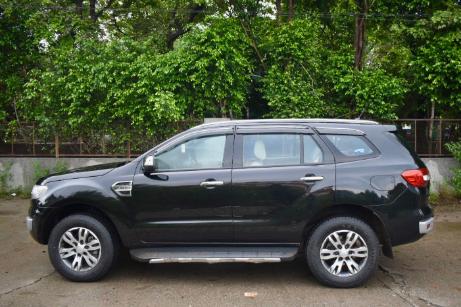 ENDEAVOUR 3.2 TITANIUM 4WD AT 2017