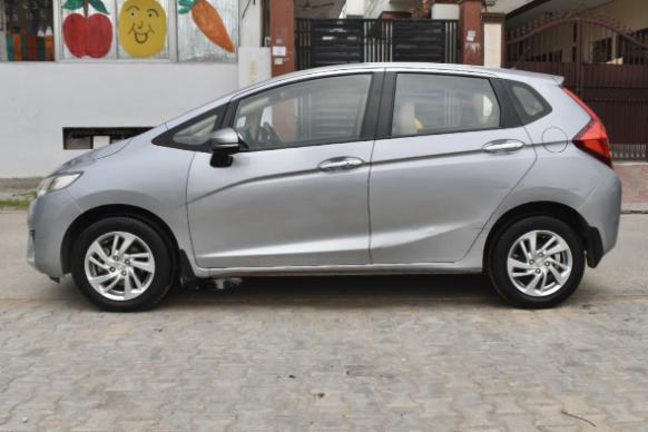 HONDA JAZZ 1.2 VX CVT AT 2018
