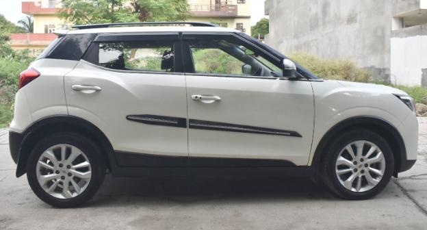 XUV300 W8 BS6 MT 2021