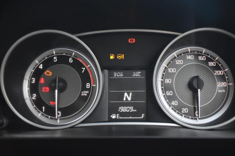 SWIFT DZIRE VXI AT 2022