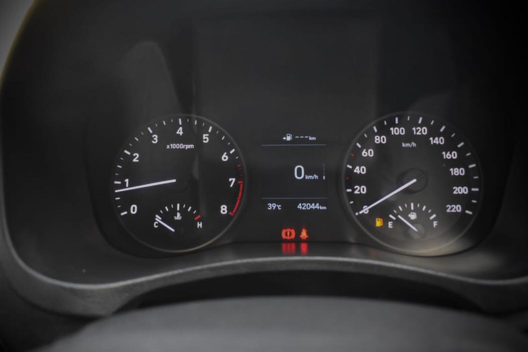 VERNA 1.6 VTVT SX MT 2018-19