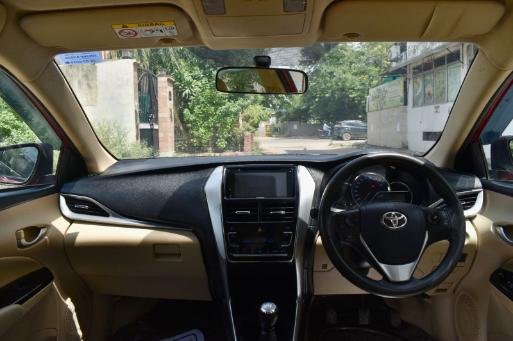 TOYOTA YARIS 1.5G MT 2019