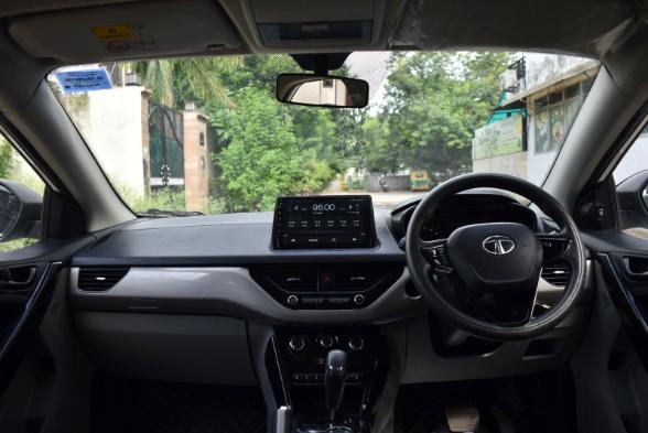 TATA NEXON 1.2  XMA RTN AT BS4 2019-20