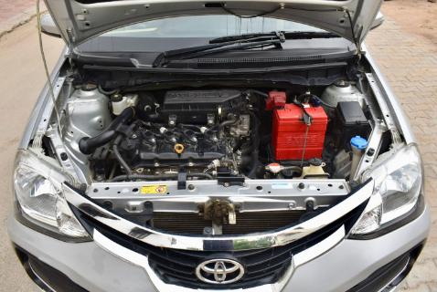 TOYOTA ETIOS 1.5 VX MT 2017